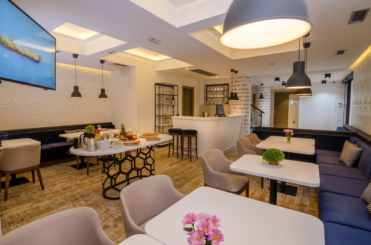 Hotel Passport Garni Belgrad Exterior foto