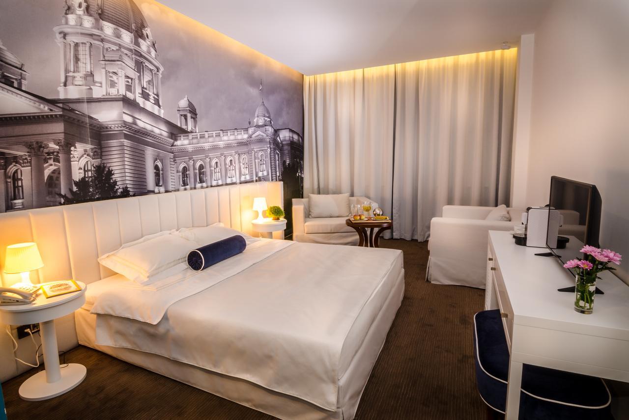 Hotel Passport Garni Belgrad Zimmer foto